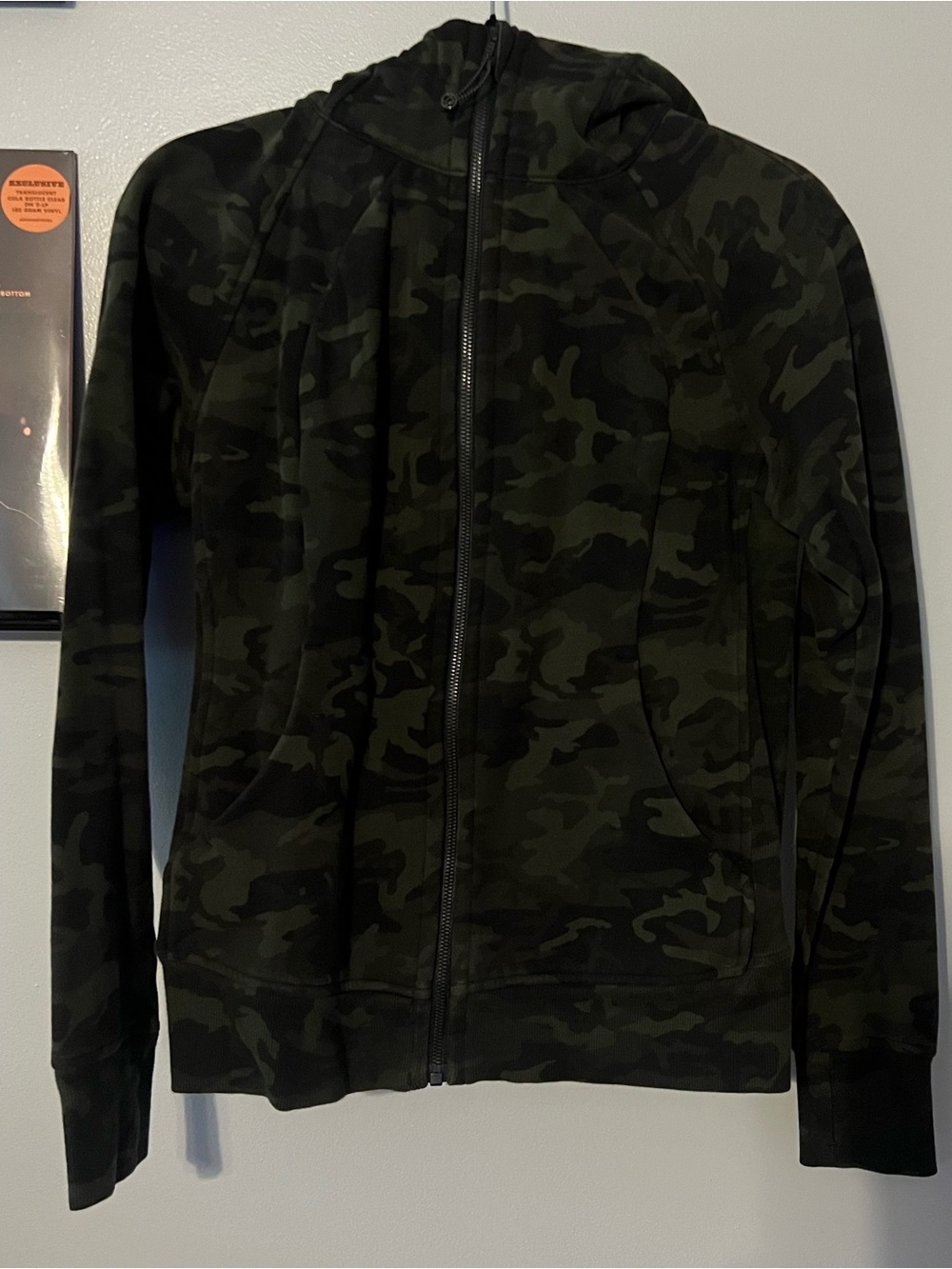 Lululemon Scuba Hoodie-Incognito Camo Multi Gator Green